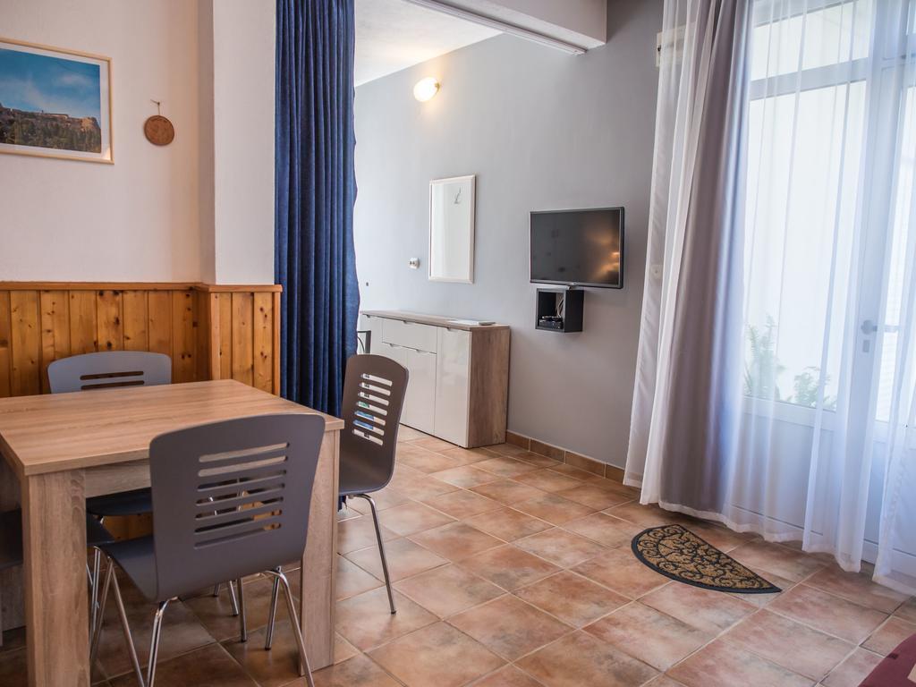 Apartments Viskovic Hvar Town Room photo